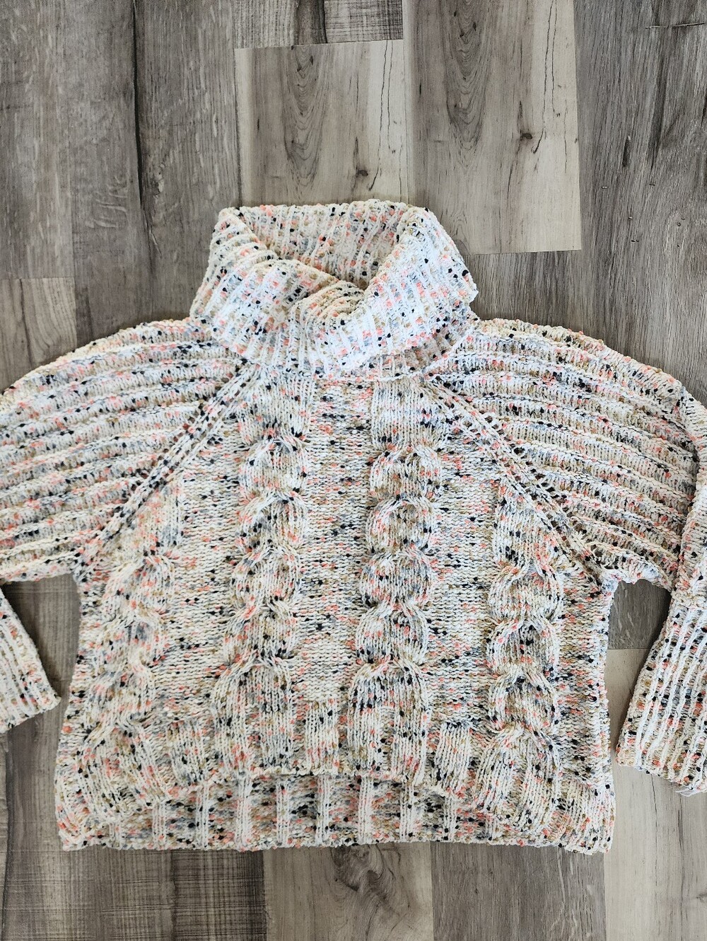 moon & madison White Speckled Cable Turtleneck Sweater